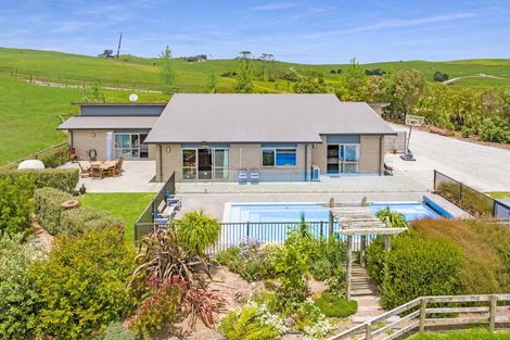 Photo of property in 61 Jobe Road, Maungakaramea, Whangarei, 0178