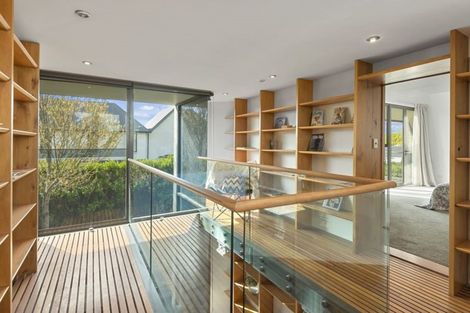 Photo of property in 3 Merivale Lane, Merivale, Christchurch, 8014