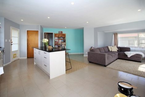 Photo of property in 120 Hillcrest Road, Papatoetoe, Auckland, 2025