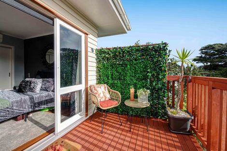 Photo of property in 27a Makiri Street, Helensville, 0800
