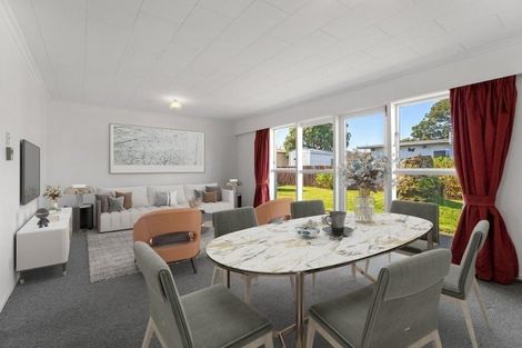 Photo of property in 4 Greenwood Place, Paraparaumu, 5032