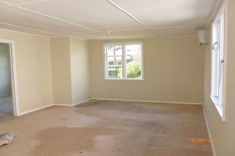 Photo of property in 1/12 Beauchamp Street, Tawa, Wellington, 5028