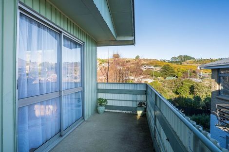 Photo of property in 11 Bell Crescent, Concord, Dunedin, 9018