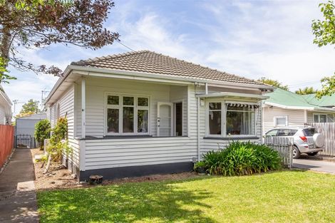 Photo of property in 1/44 Hills Road, Edgeware, Christchurch, 8013