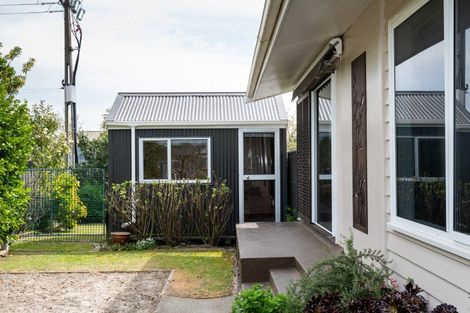 Photo of property in 27 Alexander Avenue, Onekawa, Napier, 4110