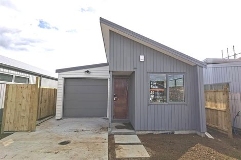 Photo of property in 27 Clayden Shuttleworth Street, Papakura, 2110