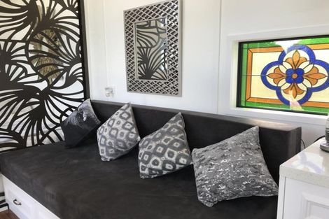 Photo of property in 184 Paetawa Road, Peka Peka, Waikanae, 5391