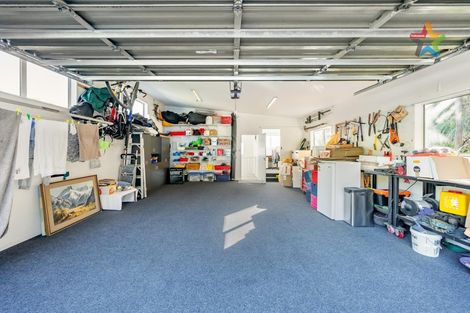 Photo of property in 29a Totara Street, Eastbourne, Lower Hutt, 5013