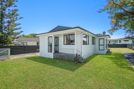 Photo of property in 23 Sidey Avenue, Clover Park, Auckland, 2019