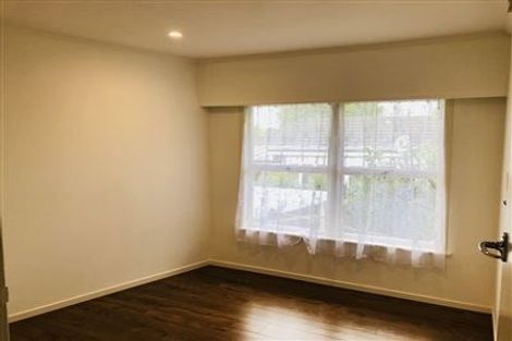 Photo of property in 7 Corunna Road, Milford, Auckland, 0620