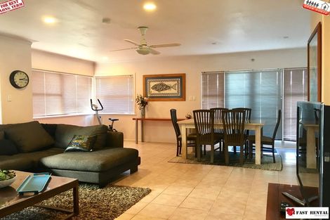 Photo of property in 30 Nigel Road, Browns Bay, Auckland, 0630