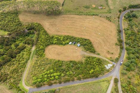 Photo of property in 404 Lees Road, Hahei, Whitianga, 3591