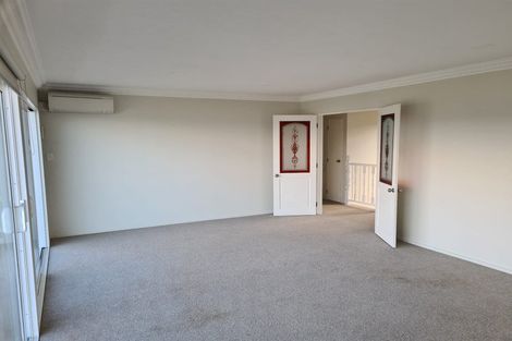 Photo of property in 1/29 Bayview Road, Browns Bay, Auckland, 0630