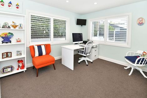 Photo of property in 49 Maire Road, Orewa, 0931