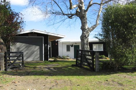 Photo of property in 38 Nisbet Terrace, Kinloch, Taupo, 3377