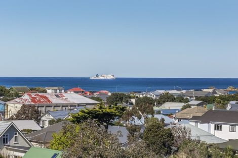 Photo of property in 8 Severn Street, Island Bay, Wellington, 6023