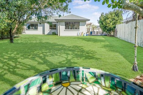 Photo of property in 14 Ernest Road, Fairview Downs, Hamilton, 3214