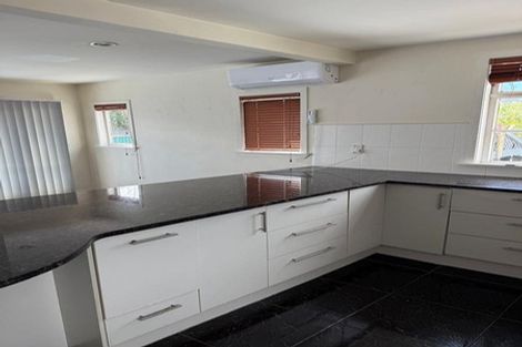 Photo of property in 2/18 Tahi Terrace, Glen Eden, Auckland, 0602