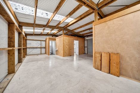 Photo of property in 106 Lincoln Road, Masterton, 5810