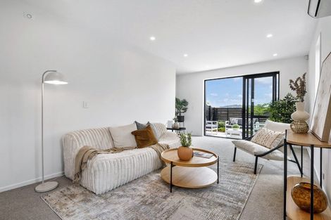 Photo of property in 9 Karamu Street, Flat Bush, 2019