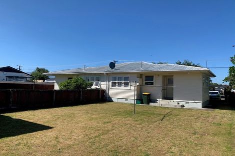 Photo of property in 104a Queen Street West, Levin, 5510