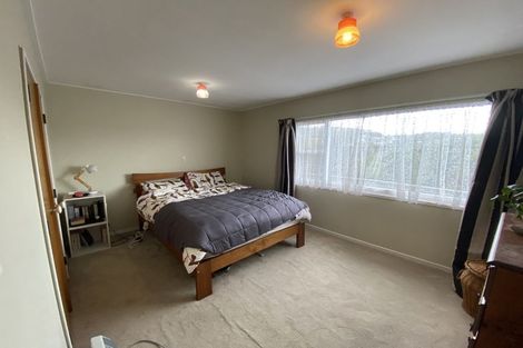 Photo of property in 2/4 Baroda Street, Khandallah, Wellington, 6035
