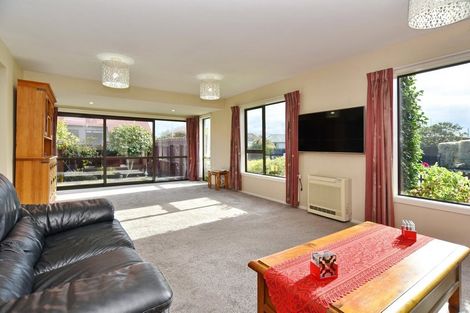 Photo of property in 68 Lakewood Drive, Burwood, Christchurch, 8083