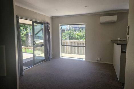 Photo of property in 53 Ranui Avenue, Ranui, Auckland, 0612