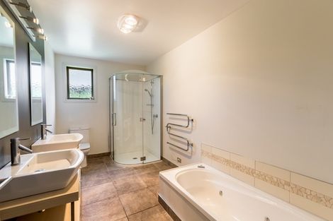 Photo of property in 7 Walnut Grove, Alexandra, 9320