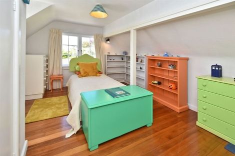 Photo of property in 27 Makora Street, Fendalton, Christchurch, 8041