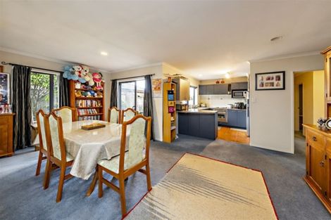 Photo of property in 34 Stellata Court, Randwick Park, Auckland, 2105