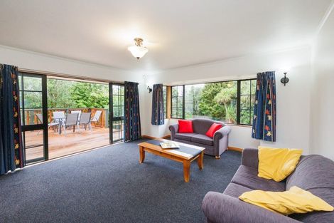 Photo of property in 11 Woodgate Court, Fitzherbert, Palmerston North, 4410