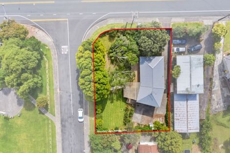 Photo of property in 1/235 Rangatira Road, Beach Haven, Auckland, 0626