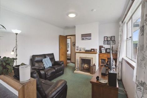 Photo of property in 7 Blease Street, New Lynn, Auckland, 0600