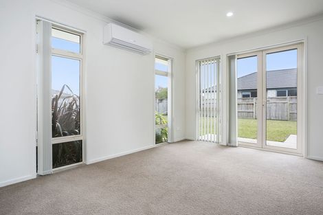 Photo of property in 31 Plescher Crescent, Leamington, Cambridge, 3432