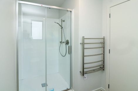 Photo of property in 19-19a The Strand, Wainuiomata, Lower Hutt, 5014