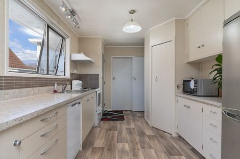 Photo of property in 16 Colville Street, Masterton, 5810