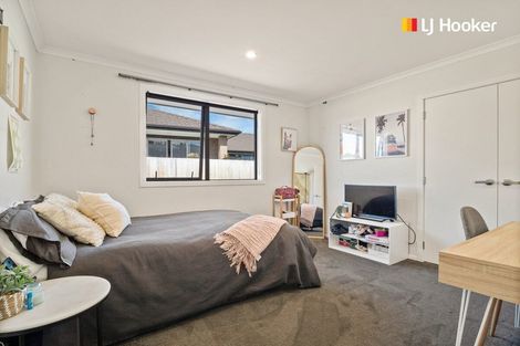 Photo of property in 90 Severn Street, Green Island, Dunedin, 9018