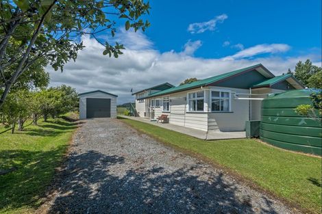 Photo of property in 2 Farmer Street, Sanson, 4817