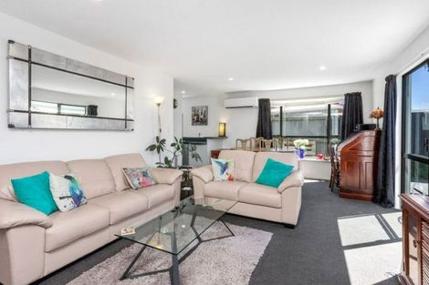 Photo of property in 325 Bealey Avenue, Edgeware, Christchurch, 8013