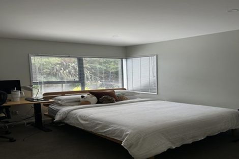 Photo of property in 39 Meadowcroft Grove, Johnsonville, Wellington, 6037