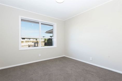 Photo of property in 1/7 Wyman Place, Pakuranga Heights, Auckland, 2010