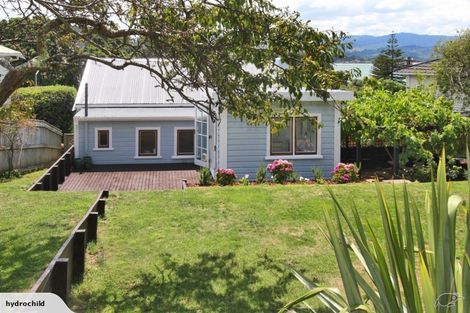 Photo of property in 132 Paremata Road, Paremata, Porirua, 5024