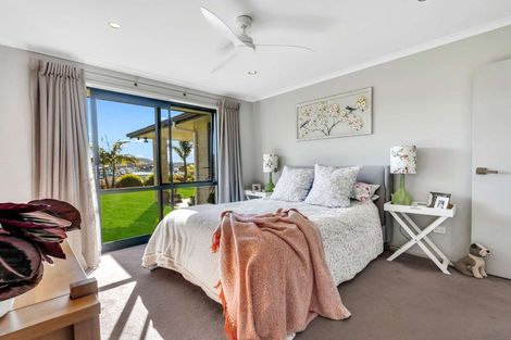 Photo of property in 19 Lady Jocelyn Place, Whitianga, 3510