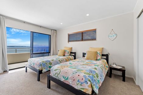 Photo of property in 32 Vipond Road, Stanmore Bay, Whangaparaoa, 0932