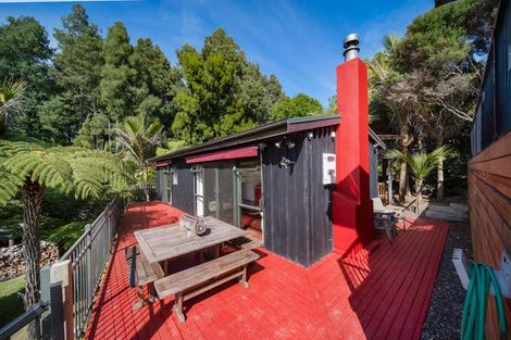 Photo of property in 408 Twilight Road, Brookby, Auckland, 2576