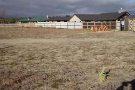 Photo of property in 15 Lakeland Avenue, Twizel, 7901