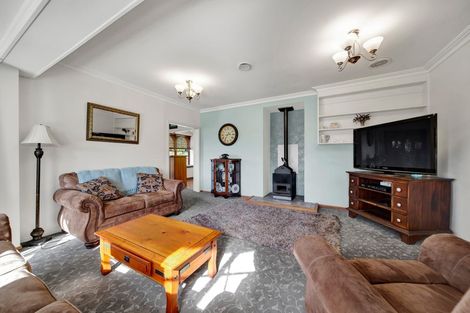 Photo of property in 62 Manawapou Road, Hawera, 4610