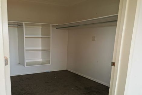 Photo of property in 21a Kirrie Avenue, Te Atatu South, Auckland, 0610