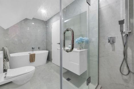 Photo of property in 84b Hutchinsons Road, Bucklands Beach, Auckland, 2014